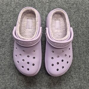 Crocs Classic Fuzz Lined Clogs Lavender Purple Women 7 Men 5 Fleece Lined Shoes